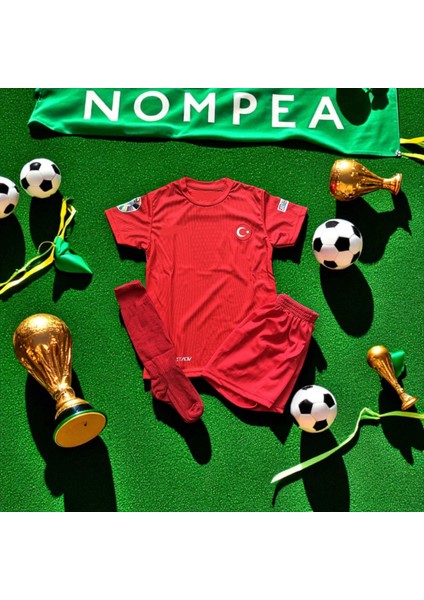Türkiye Milli Takım Kırmızı Şortlu Çocuk Çoraplı 2024 T-Shirt Halı Saha Forma modelleri