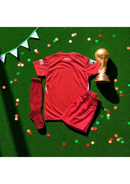 Türkiye Milli Takım Kırmızı Şortlu Çocuk Çoraplı 2024 T-Shirt Halı Saha Forma fırsatları