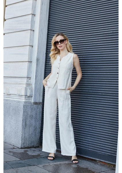 Kadın Likrasız Ipeksi Modal Yumuşak Dokulu Kumaş Flato Cepli Düğmeli Yelek-Krem