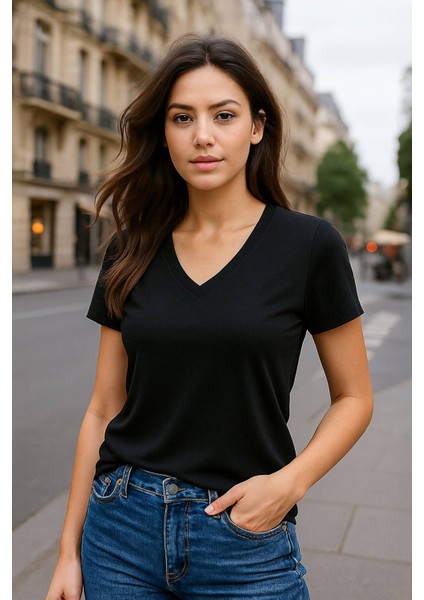Kadın V Yaka Kısa Kollu Düz T-Shirt fırsatları