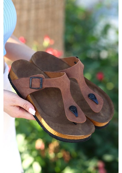 Aksar Taba Nubuk Parmak Arası Terlik modelleri