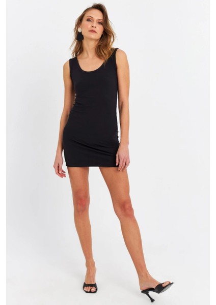 Kadın Siyah U Yaka Mini Elbise OR0238