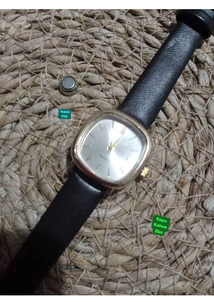 Koyu Kahve Renk Zarif Tasarım Retro Vintage Kadın Kol Saati 0021