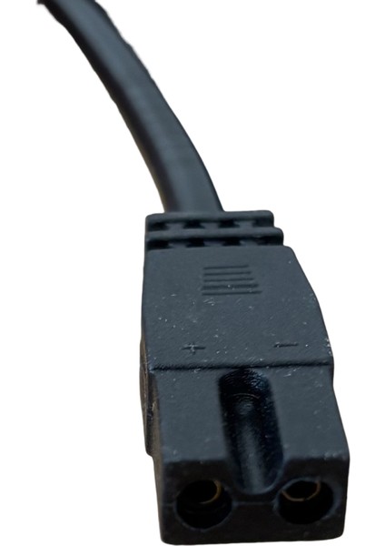 Oto Buzdolabı Adaptörü 220VOLT - 12 Volt Dönüştürücü Buzdolabı Adaptörü 12V- 20A modelleri