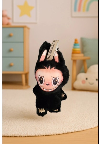 Siyah Bunny Karakter Peluş Oyuncak – 20 Cm, Yıldız Gözlü, Premium Koleksiyon Serisi