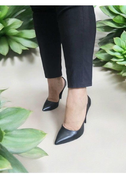 Kadın Klasik Topuklu Ayakkabı