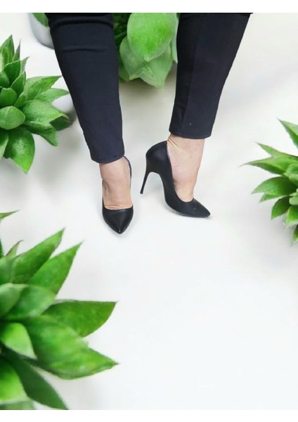 Kadın Klasik Topuklu Ayakkabı fiyatları