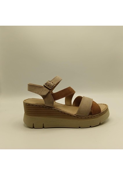 Stabil Çapraz Bantlı Bilekten Bağlamalı Gerçek Deri Süet Kadın Sandalet – Bej/Açık Kahve