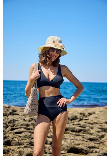 Bikini Takımı Toparlayıcı Kruvaze Siyah Siyah fiyatları