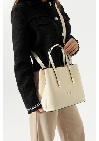 Kadın Uzun Askılı 4 Bölmeli Gold Aksesuarlı Sade Şık Krem Renkli Omuz ve El Çantası modelleri