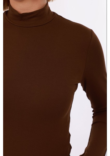 Kadın Parmak Detaylı Body fırsatları