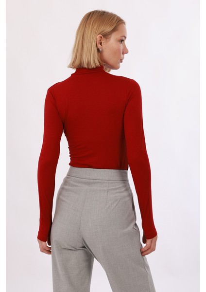 Kadın Parmak Detaylı Body fiyatları