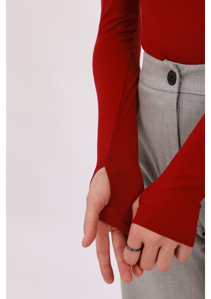 Kadın Parmak Detaylı Body fırsatları