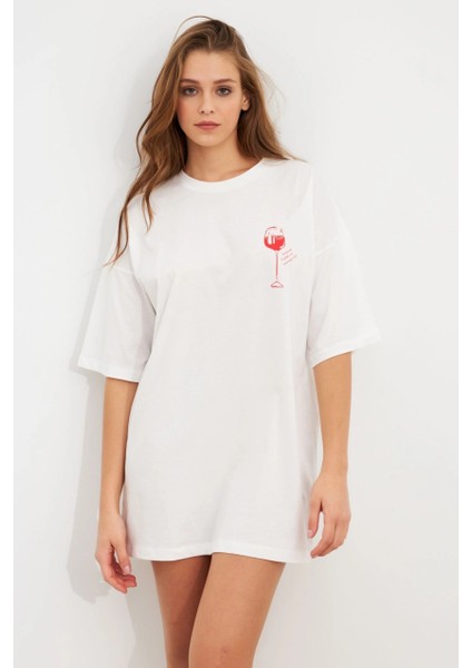 Kadın Beyaz Oversize Pijama T-Shirt TPG14 fiyatları