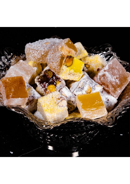 Özel Karışık (Safranlı-Antep Fıstıklı-Fındıklı-Güllü-Damla Sakızlı) Safranbolu Lokumu (Net 670 gr) fiyatları
