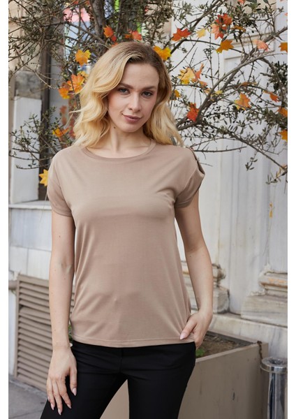 Kadın Modal Penye Geniş Sıfır Yaka Düşük Omuzlu Apoletli Kısa Kol T-Shirt Bluz-Camel fırsatları