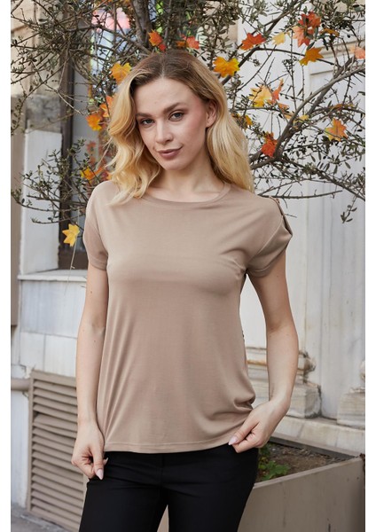Kadın Modal Penye Geniş Sıfır Yaka Düşük Omuzlu Apoletli Kısa Kol T-Shirt Bluz-Camel indirimleri