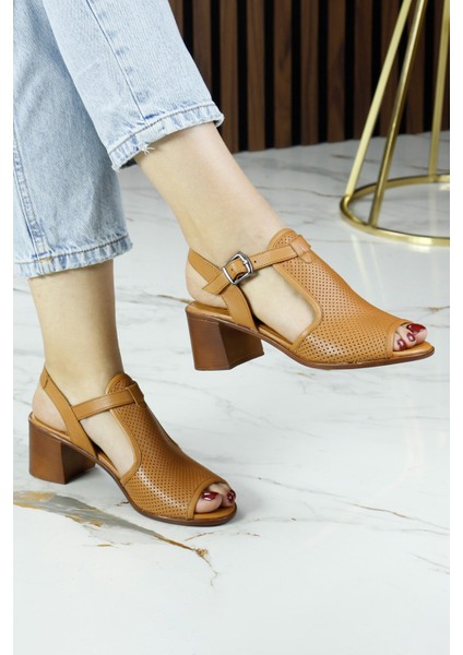 Elena Taba Hakiki Dana Derisi Önü Arkası Açık Delik Detaylı Kalın Topuklu Rahat Günlük Sandalet