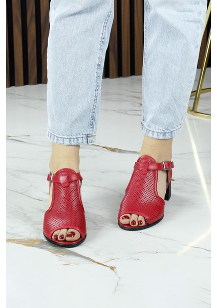 Elena Kırmızı Hakiki Dana Derisi Önü Arkası Açık Delik Detaylı Kalın Topuklu Rahat Günlük Sandalet modelleri