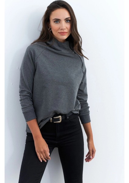 Kadın Antrasit Yakası Fermuarlı Sweatshirt TF11 fırsatları