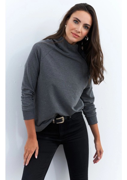 Kadın Antrasit Yakası Fermuarlı Sweatshirt TF11 indirimleri