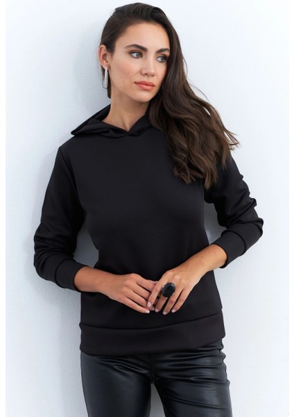 Kadın Siyah Sırt Dekolteli Taşlı Sweatshirt BTH15 fırsatları