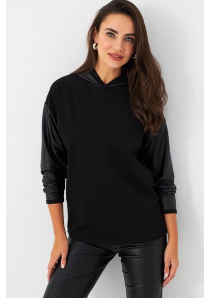 Kadın Siyah Kapüşonlu Sıvama Detaylı Sweatshirt TF37 modelleri