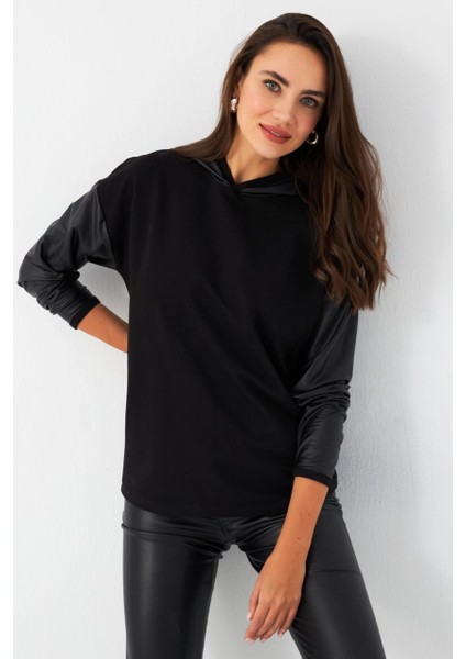 Kadın Siyah Kapüşonlu Sıvama Detaylı Sweatshirt TF37 indirimleri