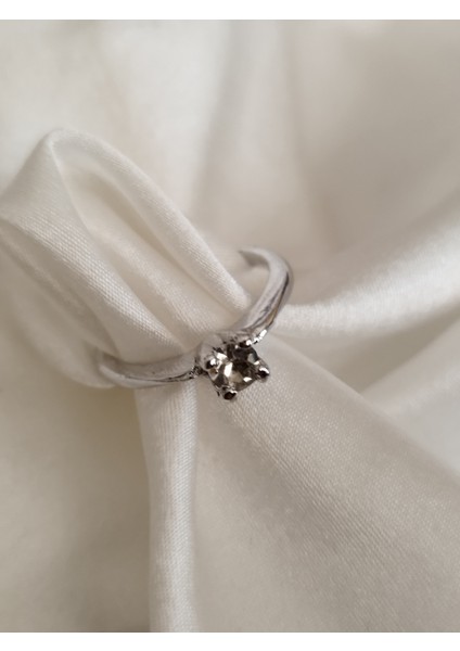 Ladybirdbujiteri V Kesim Tektaş Çelik Yüzük Küçük Boy