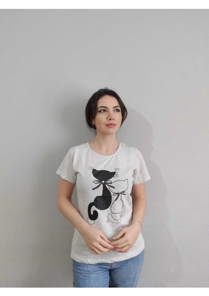 Kadın Kedi Baskılı T-Shirt Yeni Season