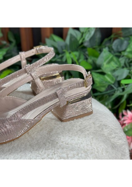 Parlak Dokulu Topuklu Babet M1078 fiyatları