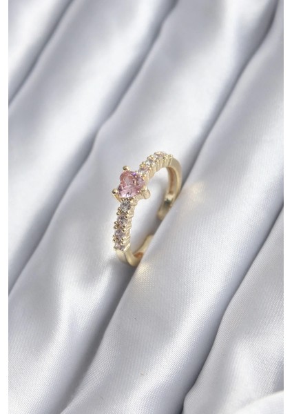 Gold Renk Zirkon Taşlı Pembe Kristal Kalp Model Kadın Yüzük