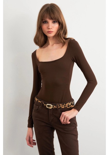 Kadın Acı-Kahve Kayık Yaka Basic Body CY352 fiyatları