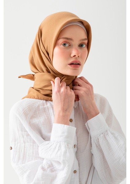 Soft Pamuk Jakarlı Eşarp – Doğal Dokulu, Hafif ve Nefes Alan Kumaş- Bambu Kraş Eşarp Yumuşak Dokulu Düz Renk Eşarp, Tesettür Eşarp modelleri