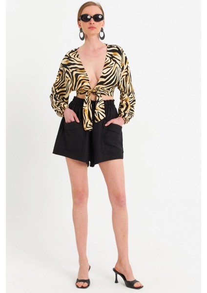 Kadın Siyah Cepli Şort ROP103 modelleri