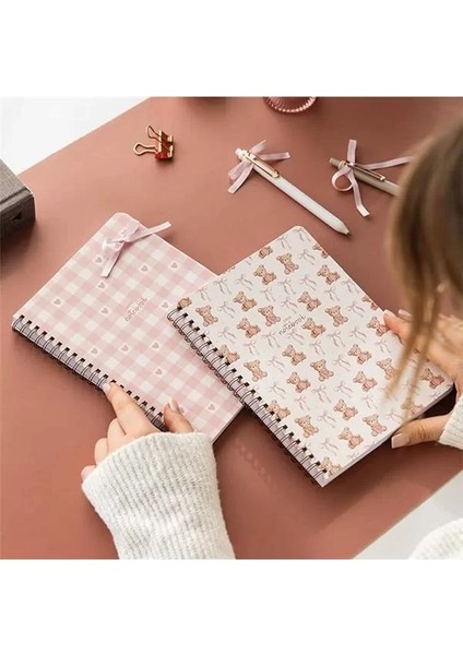 A5 Spiralli Karton Kapak 2’li Set Kareli Okul Defteri 80 Yaprak, Ders Programlı Ayıcık
