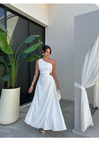 Tek Omuz Dantel Dokulu Büzgülü Elbise