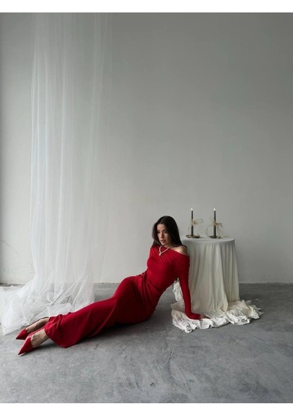 Kayık Yaka Uzun Kurdele Elbise L-