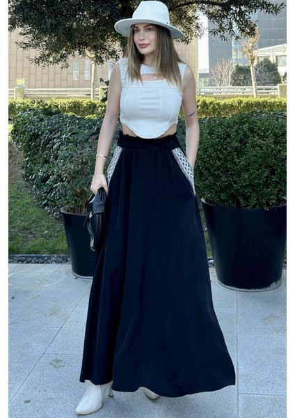 Kadın Siyah Beli Lastikli, Cepleri Hasır Işlemeli, Rahat Kesim, Uzun Kiloş Etek