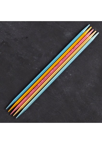 Dikiş Atölyesi Için 15CM 3,75MM Renkli Çorap Şişi