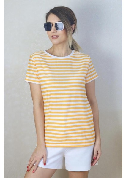 Kadın Hardal Beyaz Çizgili Basic T-Shirt