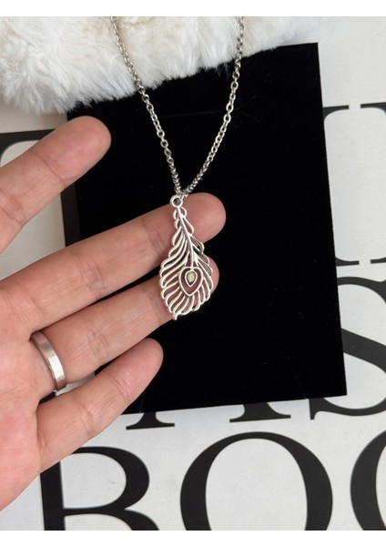 Tüy Kolye Nikel, Pinterest Vintage Kolye fiyatları