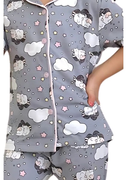 Kız Çocuk Gömlek Yaka Kısa Kollu Düğmeli Kuzu ve Bulut Desenli Pijama Takımı modelleri