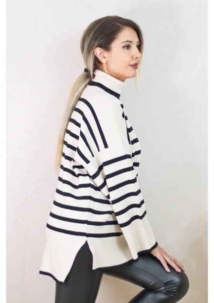 Kadın Ekru Çizgili Oversize Triko Kazak modelleri