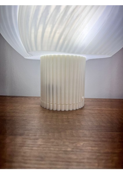 Ice Cream Modern Şarjlı Abajur fırsatları