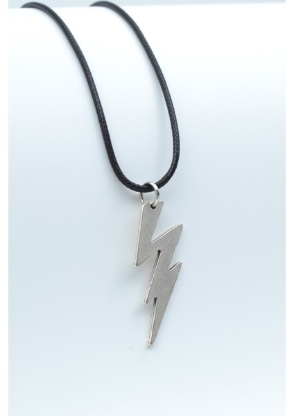 Şimşek - The Flash Gümüş Kaplama Deri İp Kolye