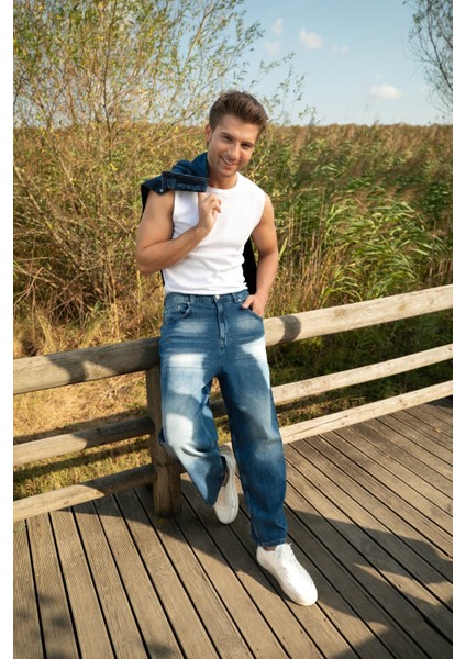 Erkek Skater Fit Jean Pantolon Lacivert fiyatları