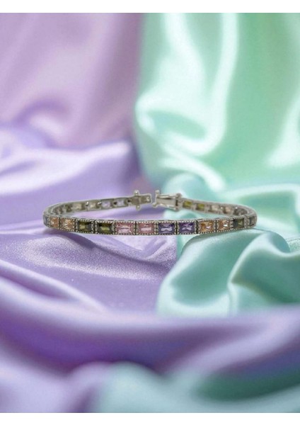 Renkli Baget Taşlı Gümüş Su Yolu Bileklik – 925 Ayar Zarif Tasarım