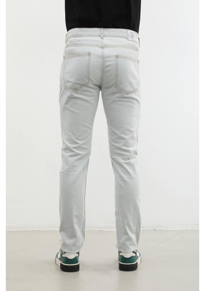 Erkek Yırtık Detaylı Slim Fit Jean Pantolon