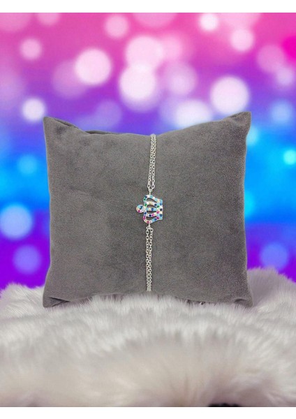 Renkli Taşlı Kraliçe Tacı Figürlü 925 Ayar Gümüş Kadın Bileklik – Zarif ve Gösterişli Tasarım